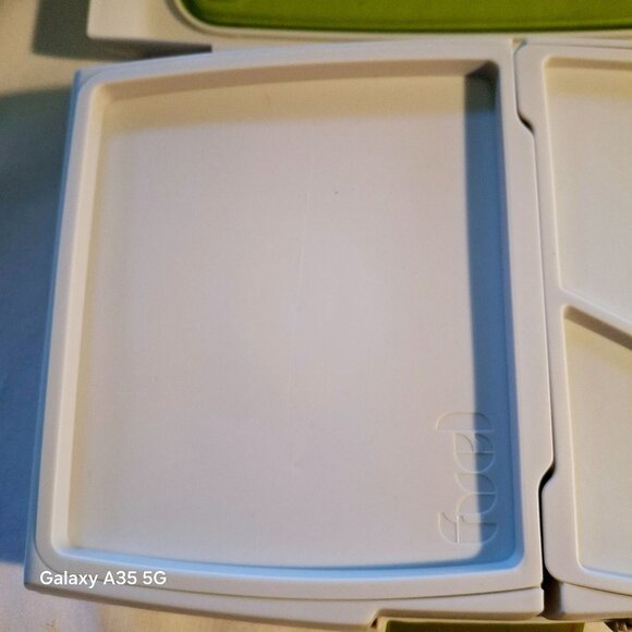 Fuel Bento Lunch Box With Green Lid & Compartments BPA-Free Plastic Food Storage - Picture 5 of 9